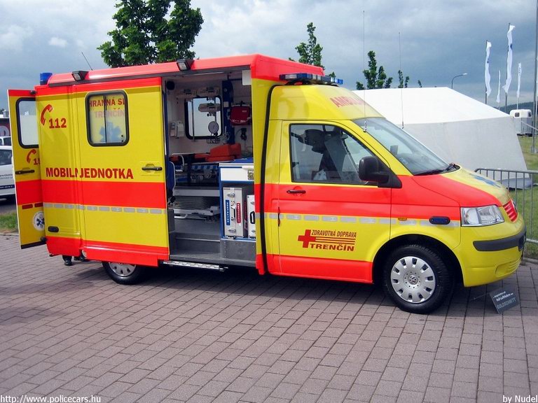 Volkswagen Transporter T5, fotó: Nudel
Keywords: Szlovákia szlovák mentő mentőautó ambulance Slovakia slovakian