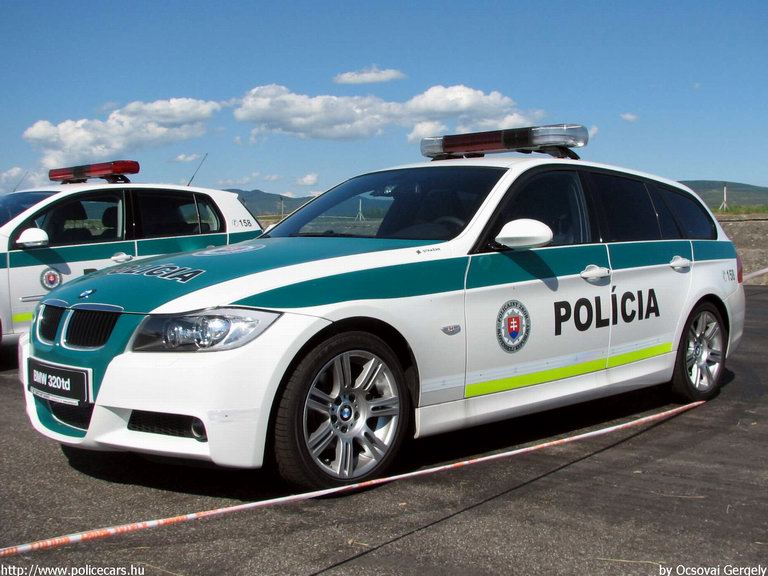 BMW 3, fotó: Ocsovai Gergely
Keywords: Szlovákia szlovák rendőrautó rendőr rendőrség police policecar Slovakia slovakian
