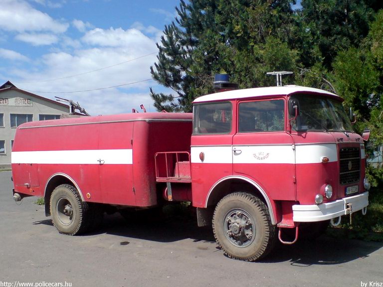 Skoda LIAZ, fotó: Krisz
Keywords: Szlovákia szlovák tûzoltó tûzoltóautó tûzoltóság fire firetruck Slovakia slovakian