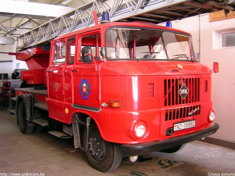 Ifa, fotó: Gzozzo pictures
Keywords: Szlovákia szlovák tûzoltó tûzoltóautó tûzoltóság fire firetruck Slovakia slovakian