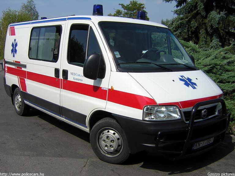 Fiat Ducato, fotó: Gzozzo pictures
Keywords: Szlovákia szlovák mentő mentőautó ambulance Slovakia slovakian