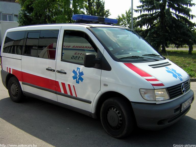 Mercedes Vito, fotó: Gzozzo pictures
Keywords: Szlovákia szlovák mentő mentőautó ambulance Slovakia slovakian