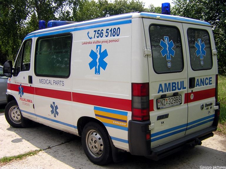 Fiat Ducato, fotó: Gzozzo pictures
Keywords: Szlovákia szlovák mentő mentőautó ambulance Slovakia slovakian