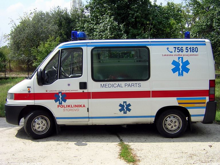 Fiat Ducato, fotó: Gzozzo pictures
Keywords: Szlovákia szlovák mentő mentőautó ambulance Slovakia slovakian
