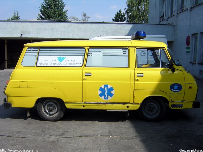 Skoda TAZ 1203, fotó: Gzozzo pictures
Keywords: Szlovákia szlovák mentő mentőautó ambulance Slovakia slovakian