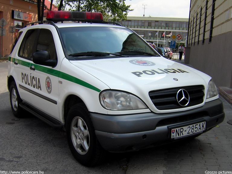 Mercedes M, fotó: Gzozzo pictures
Keywords: Szlovákia szlovák rendőrautó rendőr rendőrség police policecar Slovakia slovakian