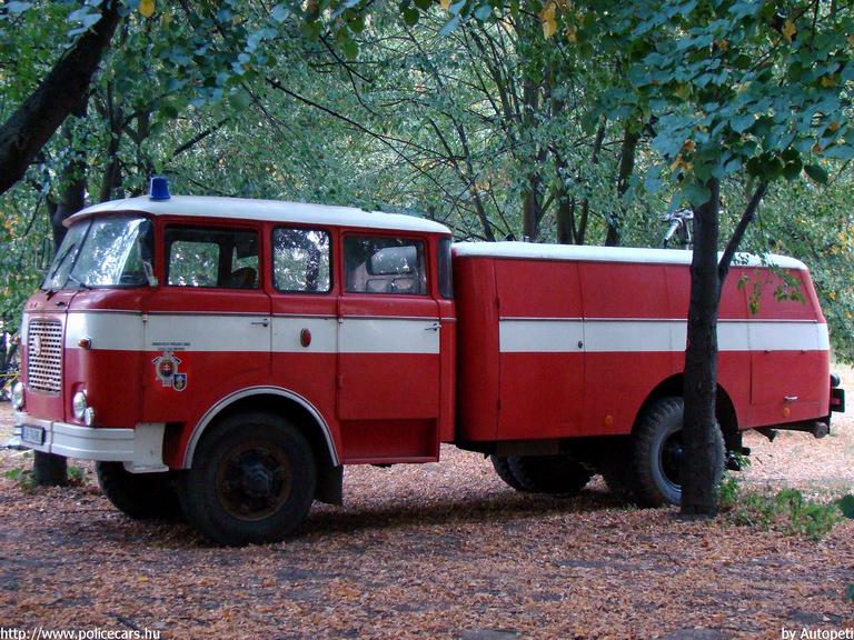Skoda-Liaz RT, fotó: Autopeti
Keywords: Szlovákia szlovák tûzoltó tûzoltóautó tûzoltóság fire firetruck Slovakia slovakian