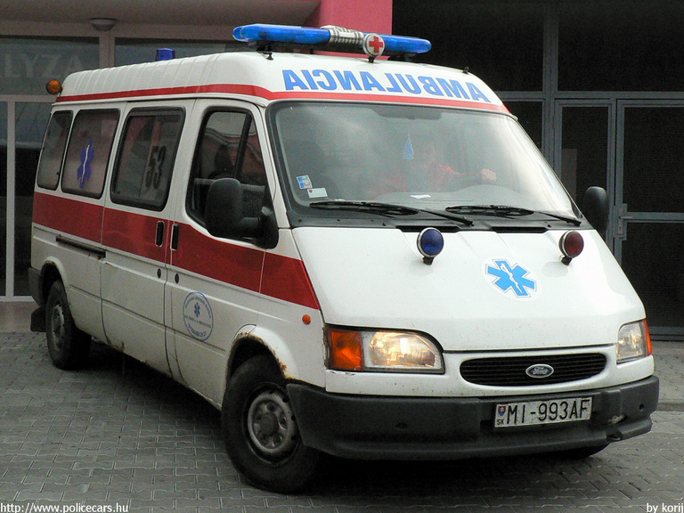 Ford Transit, fotó: korij
Keywords: Szlovákia szlovák mentő mentőautó ambulance Slovakia slovakian