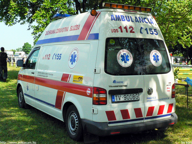Volkswagen Transporter T5, fotó: korij
Keywords: Szlovákia szlovák mentőautó mentő ambulance Slovakia slovakian