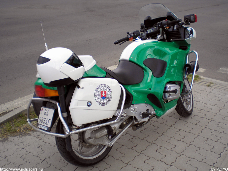 BMW, fotó: PETYO
Keywords: Szlovákia szlovák rendőrség rendőrmotor rendőr police policecar Slovakia slovakian