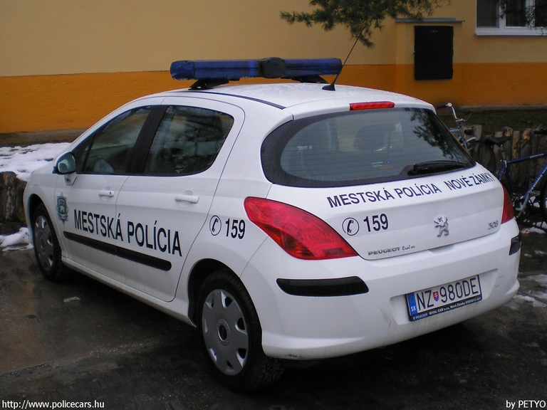 Peugeot 308, fotó: PETYO
Keywords: Szlovákia szlovák rendőrség rendőrautó rendőr police policecar Slovakia slovakian