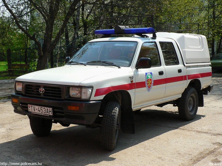 Toyota, Tiszacsernyõ Üzemi Tûzoltóság, fotó: korij
Keywords: Szlovákia szlovák tûzoltó tûzoltóautó tûzoltóság fire firetruck Slovakia slovakian