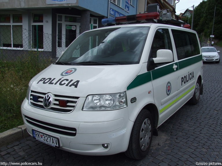Volkswagen Transporter T5, fotó: Gzozzo pictures
Keywords: Szlovákia szlovák rendőrség rendőrautó rendőr police policecar Slovakia slovakian