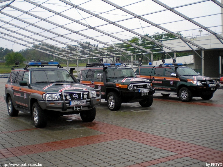 Nissan, Toyota, fotó: PETYO
Keywords: Szlovákia szlovák Slovakia slovakian