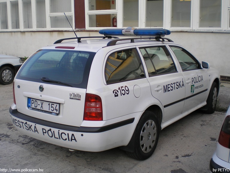 Skoda Octavia, fotó: PETYO
Keywords: Szlovákia szlovák rendőrség rendőrautó rendőr police policecar Slovakia slovakian