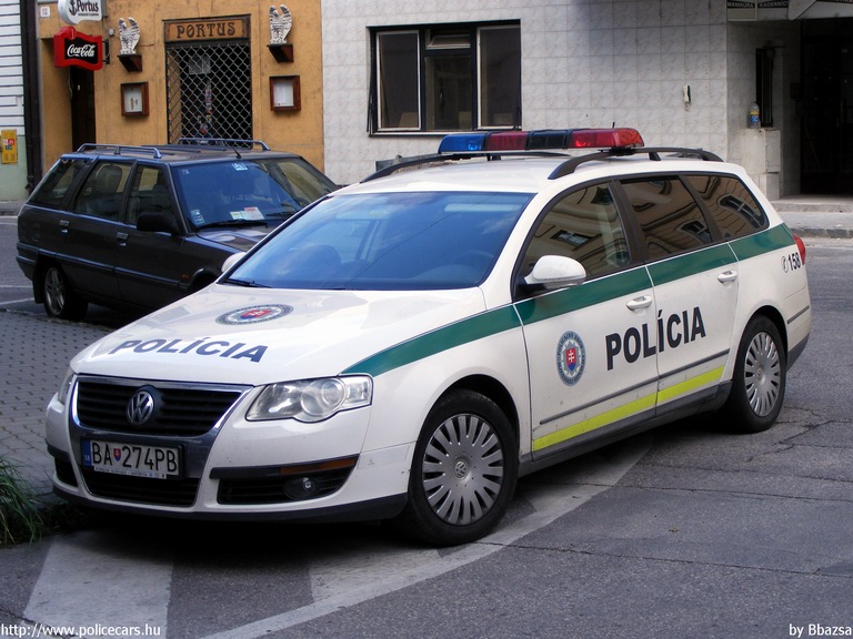 Volkswagen Passat, fotó: Bbazsa
Keywords: Szlovákia szlovák rendőrség rendőrautó rendőr police policecar Slovakia slovakian