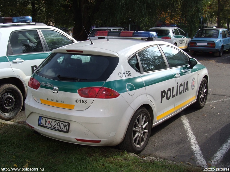 Seat Leon, fotó: Gzozzo pictures
Keywords: rendőrautó rendőr rendőrség szlovák Szlovákia LV-429DM police policecar Slovakia slovakian