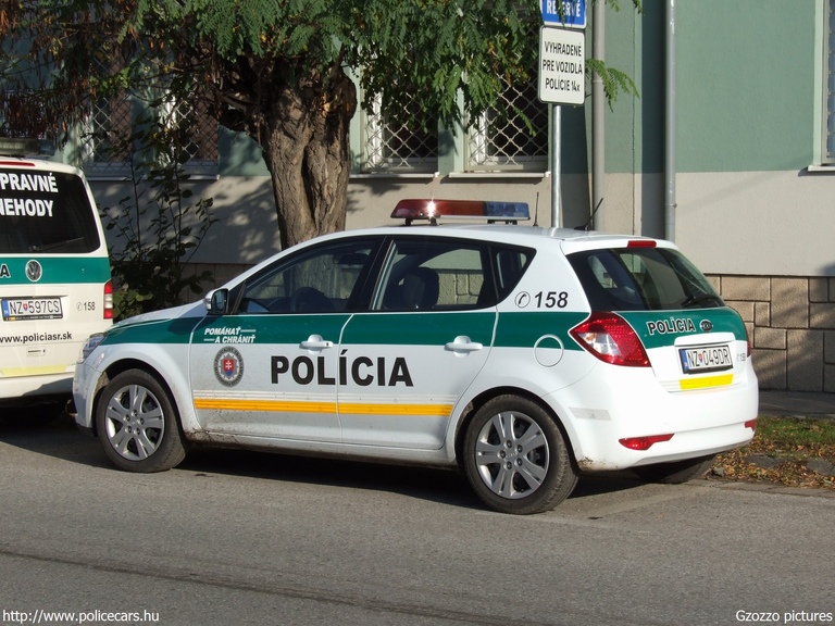 Kia Ceed, fotó: Gzozzo pictures
Keywords: rendőrautó rendőr rendőrség szlovák Szlovákia NZ-049DR police policecar Slovakia slovakian