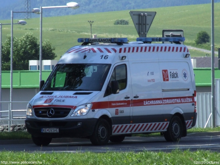 Mercedes-Benz Sprinter II, fotó: Gzozzo pictures
Keywords: mentő mentőautó szlovák Szlovákia KE-093HE ambulance Slovakia slovakian