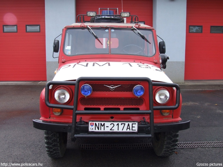UAZ 469, Vágújhely (Nové Mesto nad Váhom), fotó: Gzozzo pictures
Keywords: tûzoltóautó tûzoltó tûzoltóság szlovák Szlovákia NM-217AE fire firetruck Slovakia slovakian