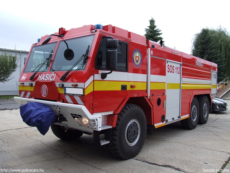 Tatra T815 731R32 25 325 6x6, fotó: Gzozzo pictures
Keywords: tûzoltóautó tûzoltó tûzoltóság szlovák Szlovákia fire firetruck Slovakia slovakian