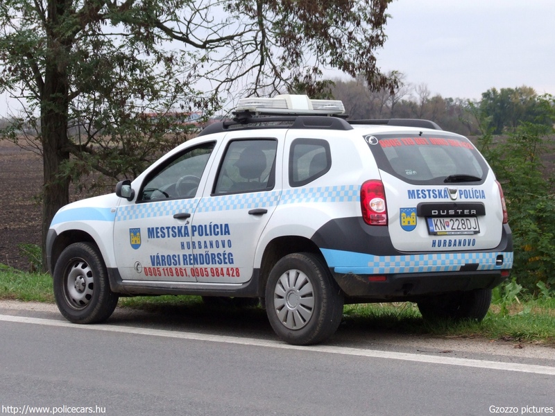 Dacia Duster, Ógyalla (Hurbanovo), fotó: Gzozzo pictures
Keywords: szlovák Szlovákia rendőr rendőrautó rendőrség KN-228DJ police policecar Slovakia slovakian
