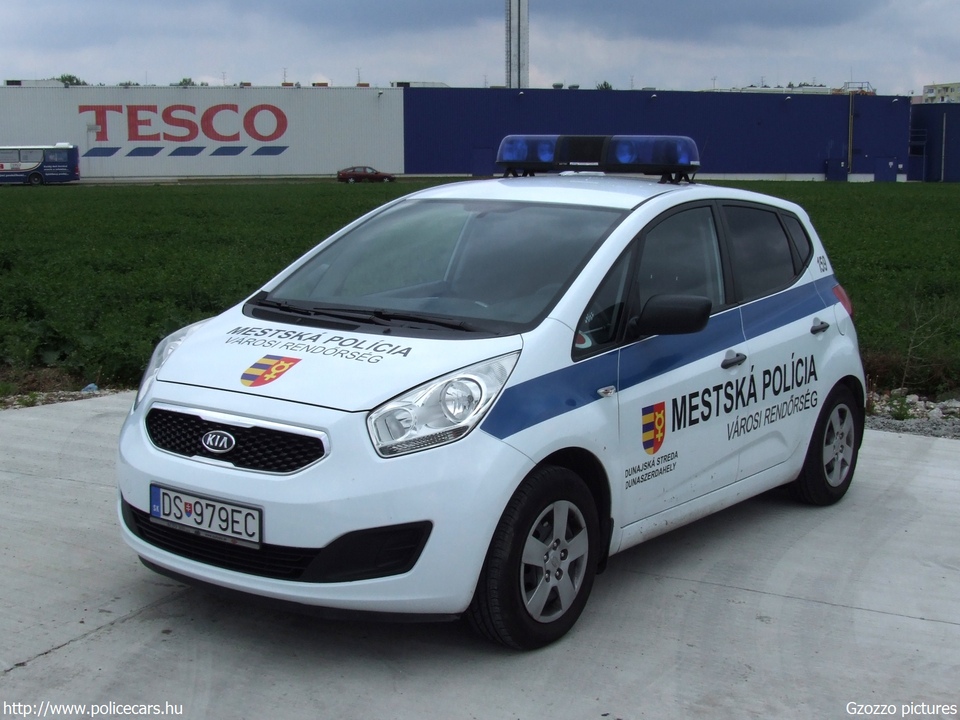 Kia Venga, Dunaszerdahely (Dunajska Streda), fotó: Gzozzo pictures
Keywords: szlovák Szlovákia rendőr rendőrautó rendőrség DS-979EC police policecar Slovakia slovakian