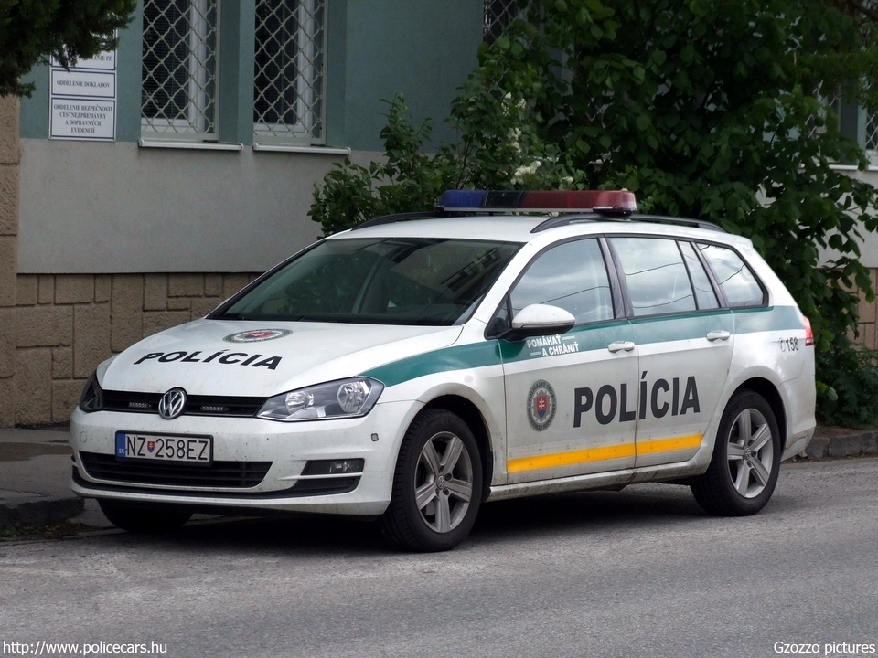 Volkswagen Golf VII Variant, fotó: Gzozzo pictures
Keywords: szlovák Szlovákia rendőr rendőrautó rendőrség NZ-258EZ police policecar Slovakia slovakian