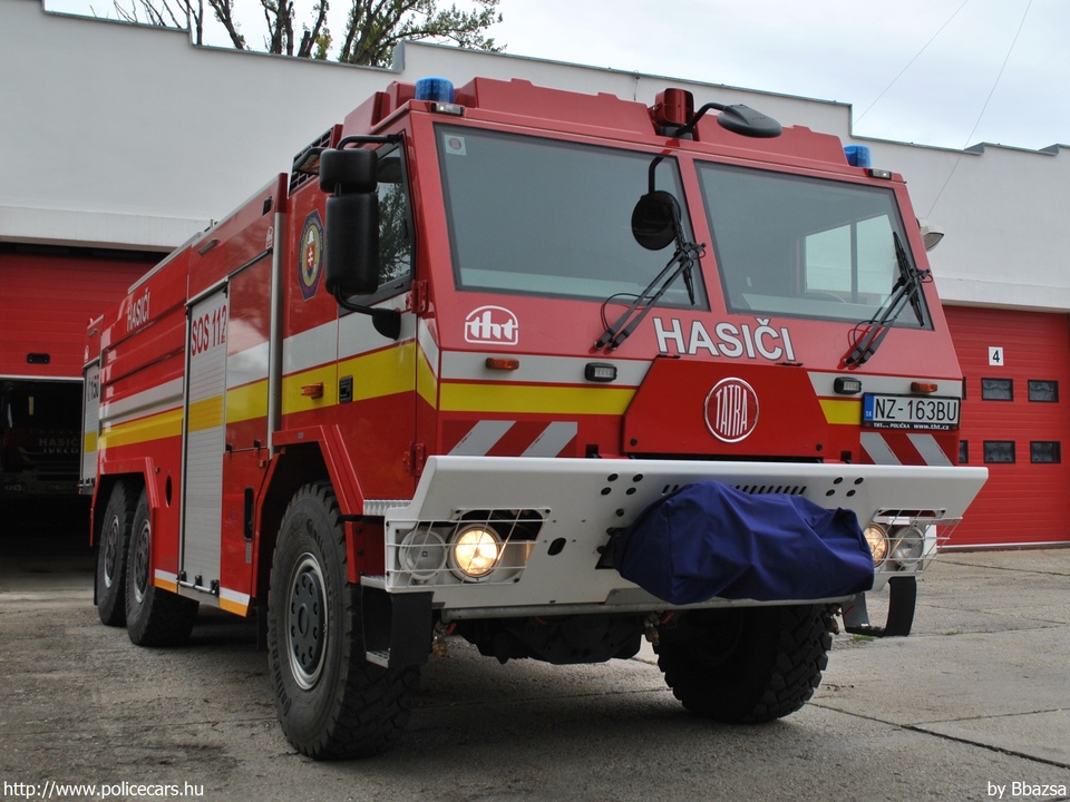 Tatra T815 731R32 25 325 6x6, fotó: Bbazsa
Keywords: tûzoltóautó tûzoltó tûzoltóság szlovák Szlovákia fire firetruck Slovakia slovakian