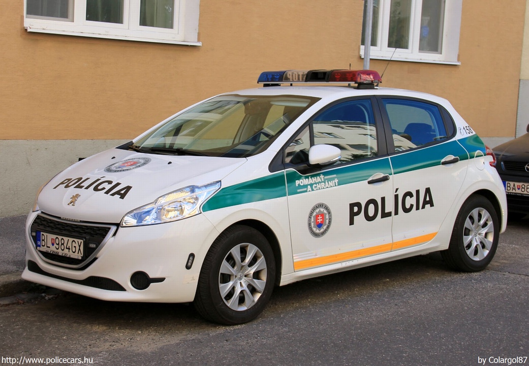 Peugeot 208, fotó: Colargol87
Keywords: szlovák Szlovákia rendőr rendőrautó rendőrség police policecar Slovakia slovakian BL-984GX