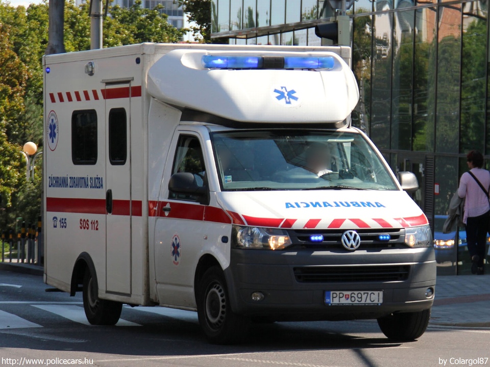 Volkswagen Transporter T5 facelift, fotó: Colargol87
Keywords: mentő mentőautó szlovák Szlovákia PP-697CI ambulance Slovakia slovakian