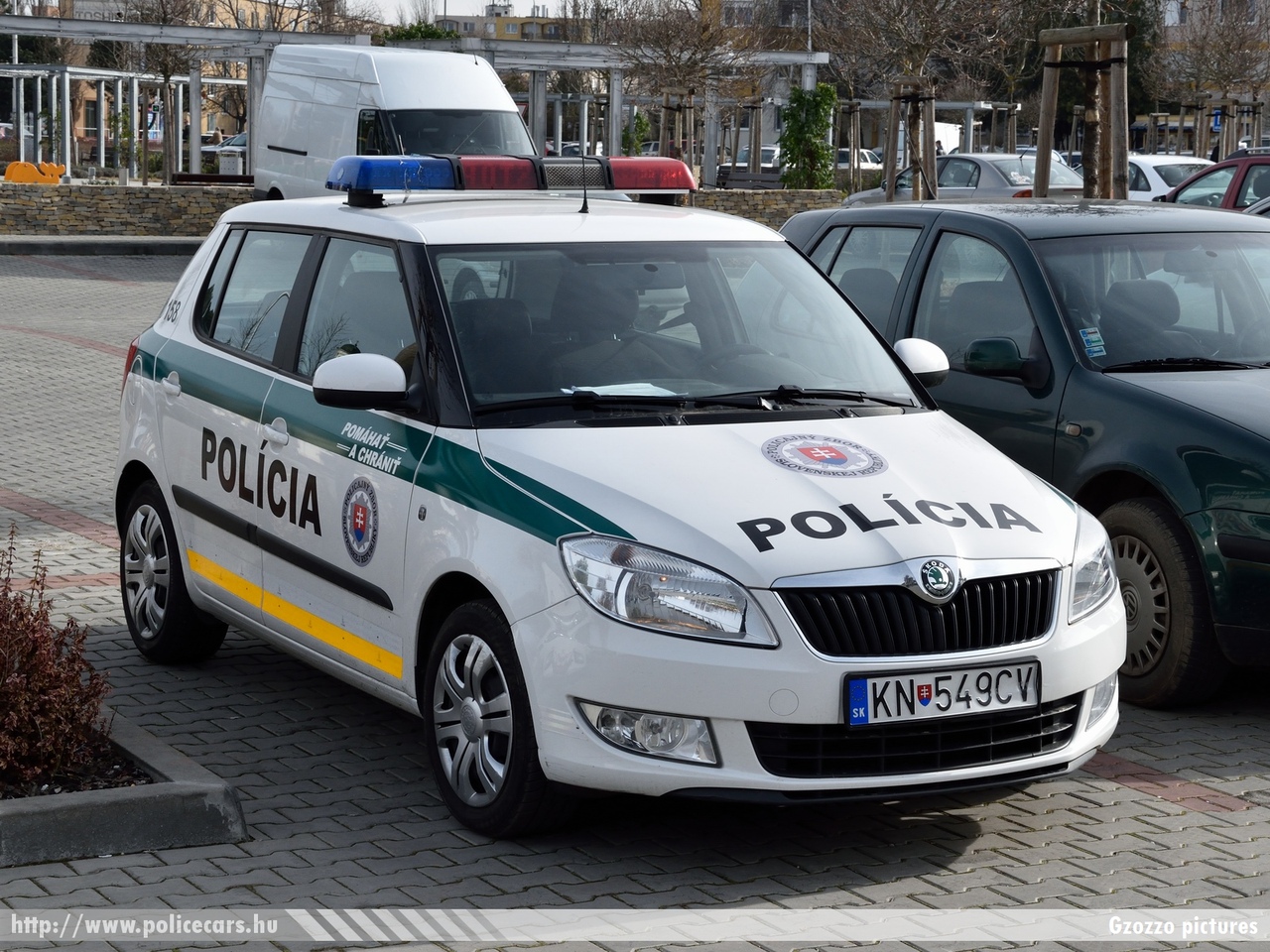 Skoda Fabia II, fotó: Gzozzo pictures
Keywords: szlovák Szlovákia rendőr rendőrautó rendőrség police policecar Slovakia slovakian KN-549CV