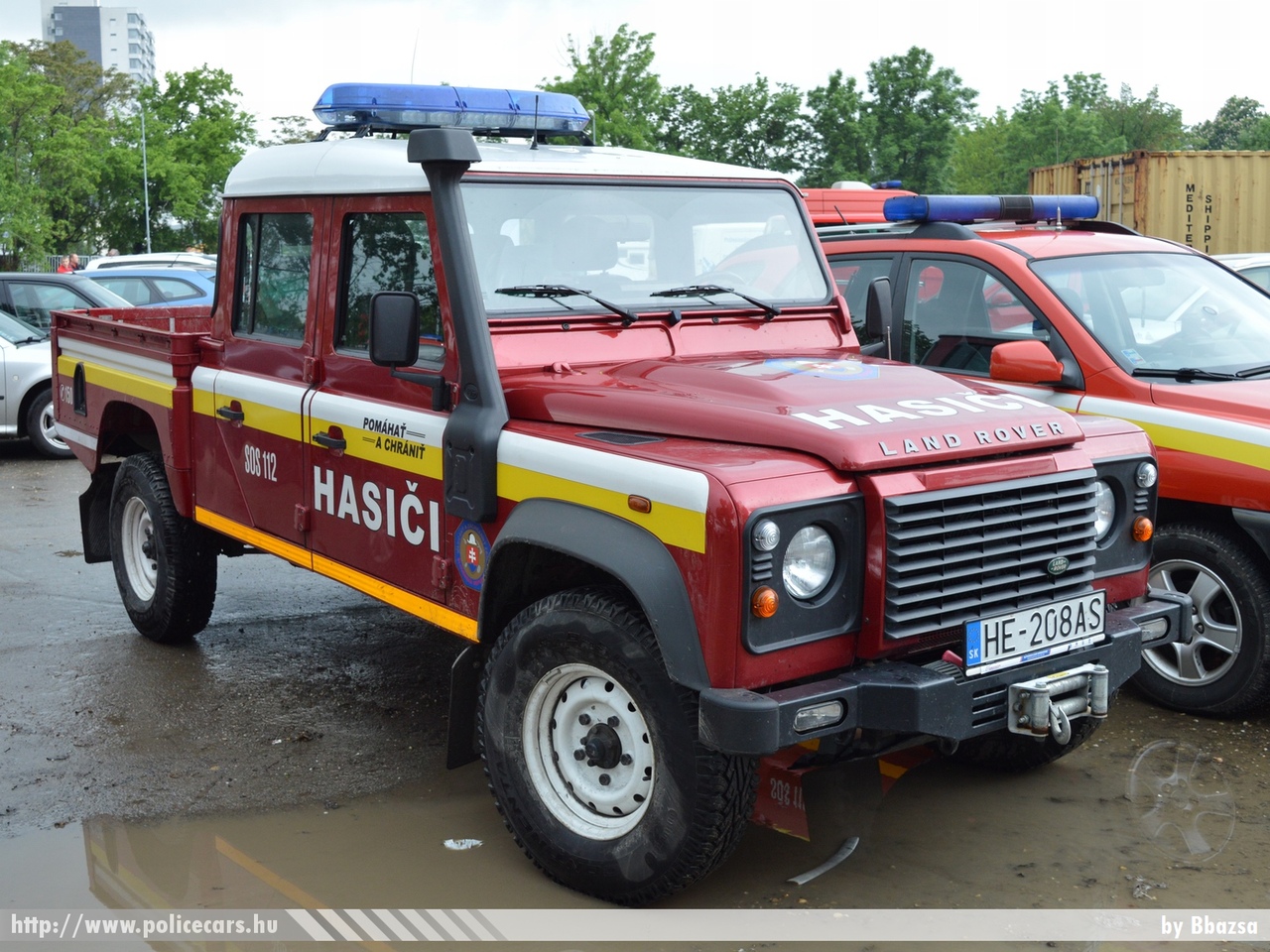 Land Rover Defender, fotó: Bbazsa
Keywords: szlovák Szlovákia tûzoltó tûzoltóautó tûzoltóság fire firetruck Slovakia slovakian HE-208AS