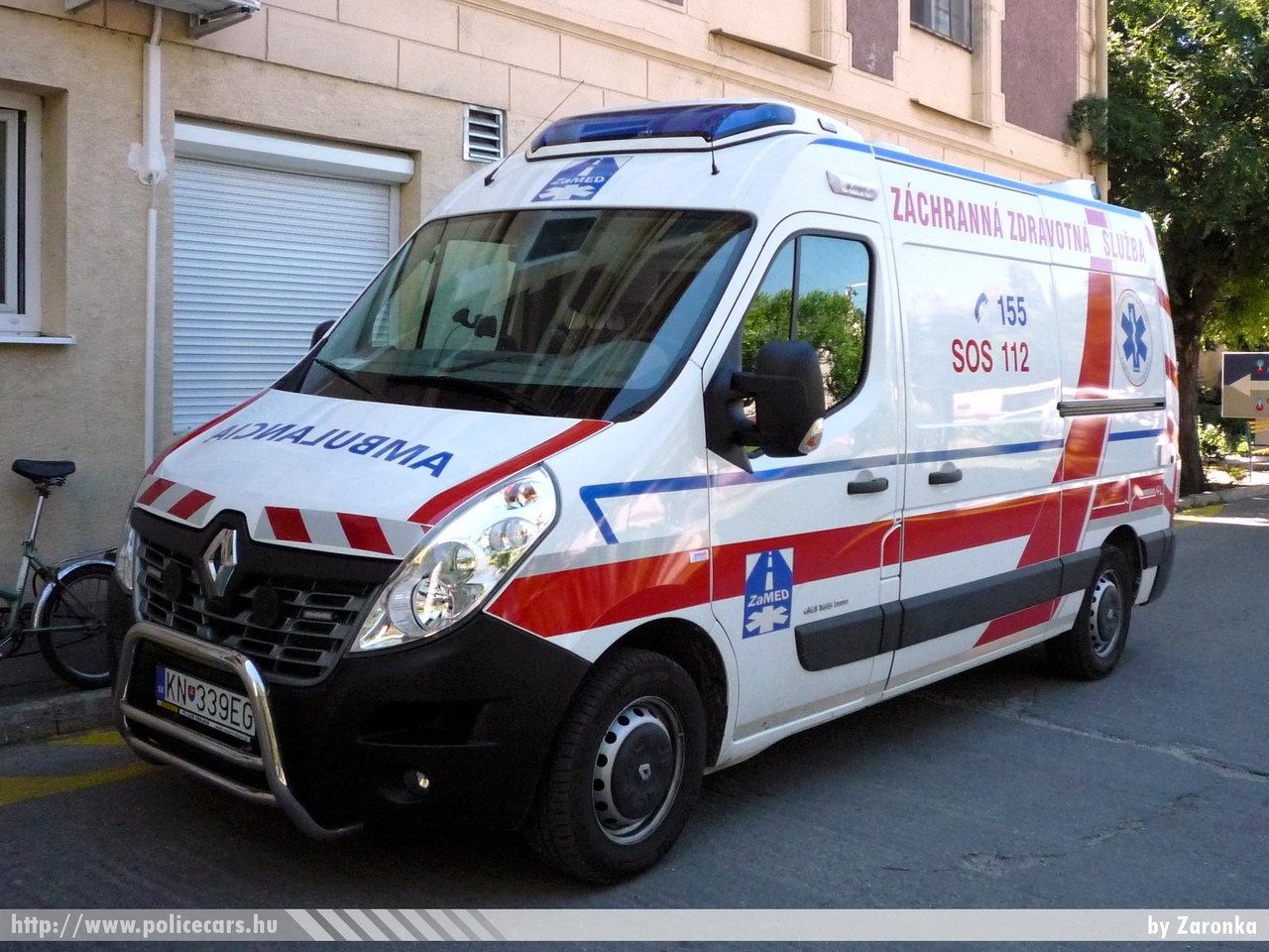 Renault Master, fotó: Zaronka
Keywords: szlovák Szlovákia mentő mentőautó Slovakia slovakian ambulance KN-339EG