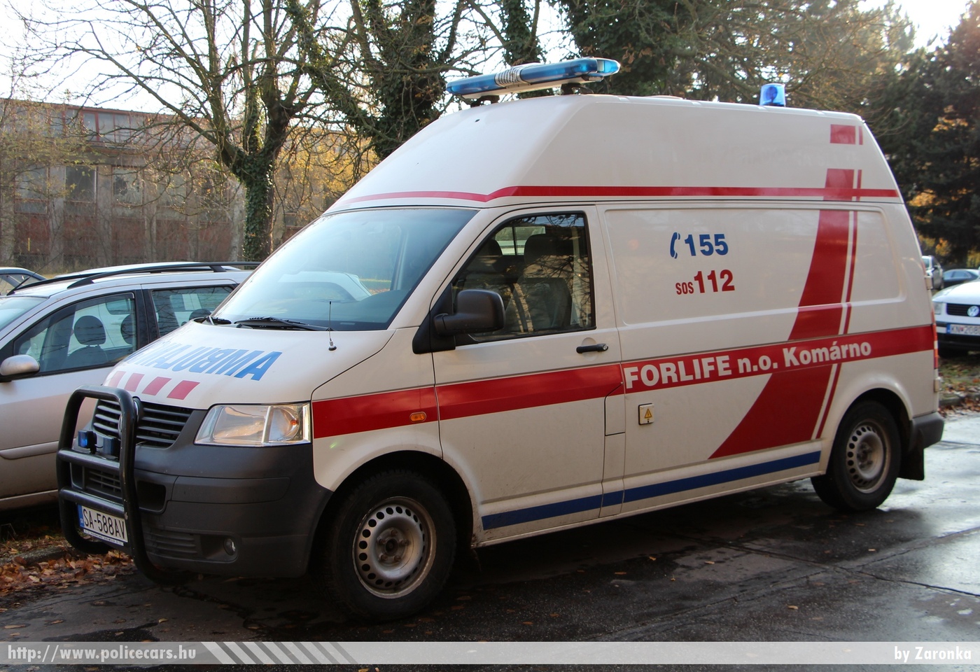 Volkswagen Transporter T5, fotó: Zaronka
Keywords: szlovák Szlovákia mentő mentőautó Slovakia slovakian ambulance SA-588AV