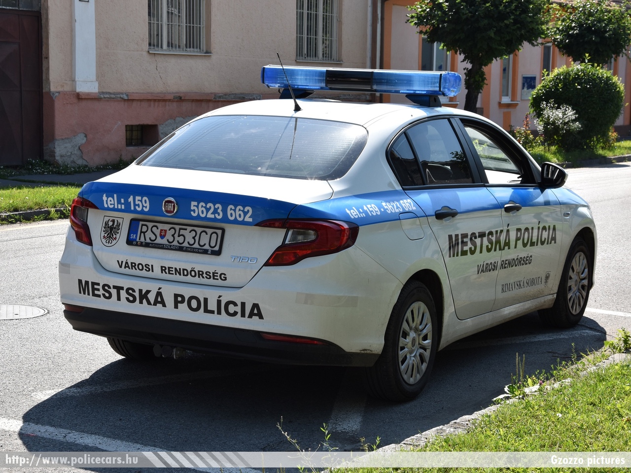 Fiat Tipo, Mestská Polícia Rimavská Sobota (Városi Rendõrség Rimaszombat), fotó: Gzozzo pictures 
Keywords: szlovák Szlovákia rendőr rendőrautó rendőrség police policecar Slovakia slovakian RS-353CO