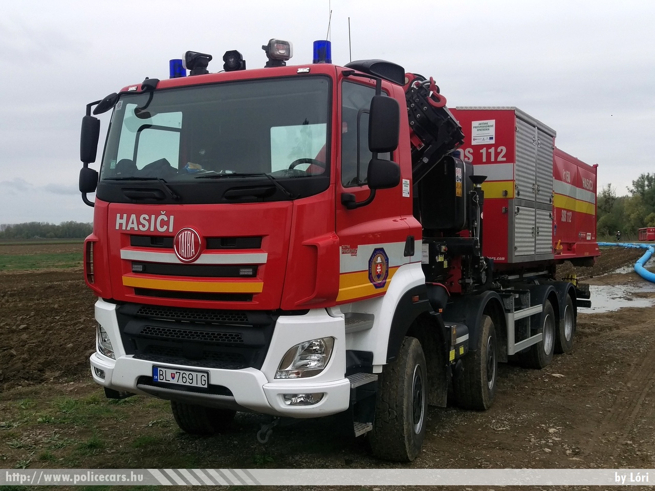 Tatra Phoenix, fotó: Lóri
Keywords: Szlovákia szlovák tûzoltó tûzoltóautó tûzoltóság fire firetruck Slovakia slovakian