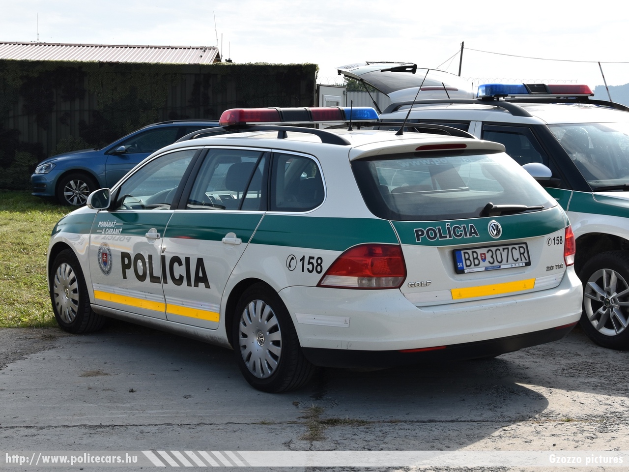 Volkswagen Golf, fotó: Gzozzo pictures
Keywords: szlovák Szlovákia rendőr rendőrautó rendőrség police policecar Slovakia slovakian BB-307CR