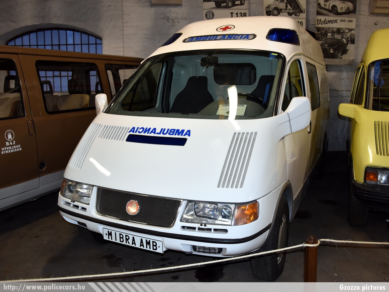 BAZ Mibra 2000, fotó: Gzozzo pictures
Keywords: szlovák Szlovákia mentő mentőautó Slovakia slovakian ambulance