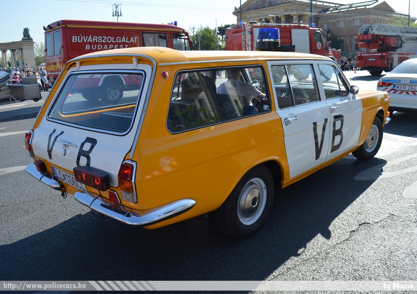 GAZ M-24 Volga Combi, fotó: Bbazsa
Keywords: szlovák Szlovákia rendőr rendőrautó rendőrség police policecar Slovakia slovakian VB