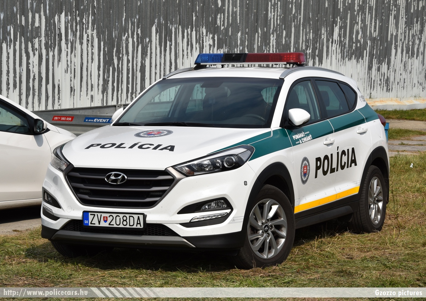 Hyundai Tucson, fotó: Gzozzo pictures
Keywords: szlovák Szlovákia rendőr rendőrautó rendőrség police policecar Slovakia slovakian