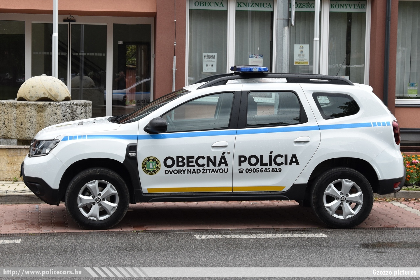Dacia Duster, Udvardi Községi Rendõrség (Obecná Polícia Dvory nad Zitavou), fotó: Gzozzo pictures
Keywords: szlovák Szlovákia rendőr rendőrautó rendőrség police policecar Slovakia slovakian
