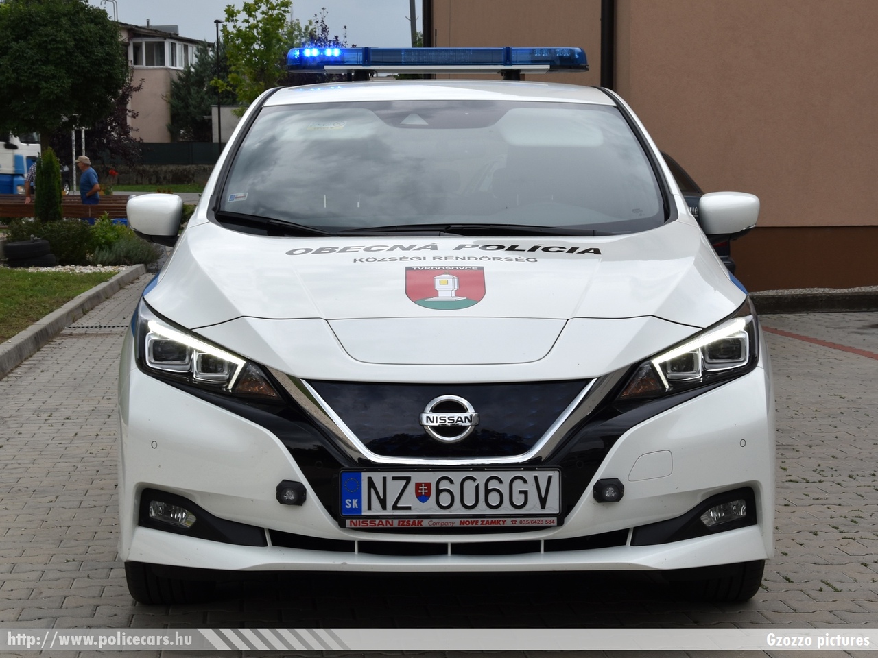 Nissan Leaf, Tardoskeddi Községi Rendõrség (Obecná Polícia Tvrdosovce), fotó: Gzozzo pictures
Keywords: szlovák Szlovákia rendőr rendőrautó rendőrség police policecar Slovakia slovakian