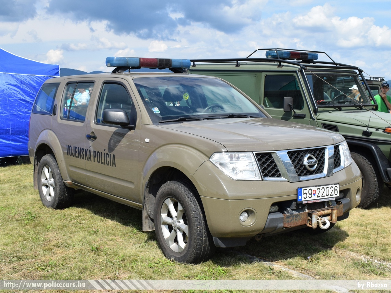 Nissan Pathfinder, fotó: Bbazsa
Keywords: Szlovákia szlovák rendőrség rendőrautó rendőr katonai Slovakia slovakian police policecar military