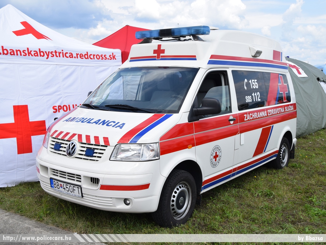 Volkswagen Transporter T5, fotó: Bbazsa
Keywords: szlovák Szlovákia mentő mentőautó Slovakia slovakian ambulance