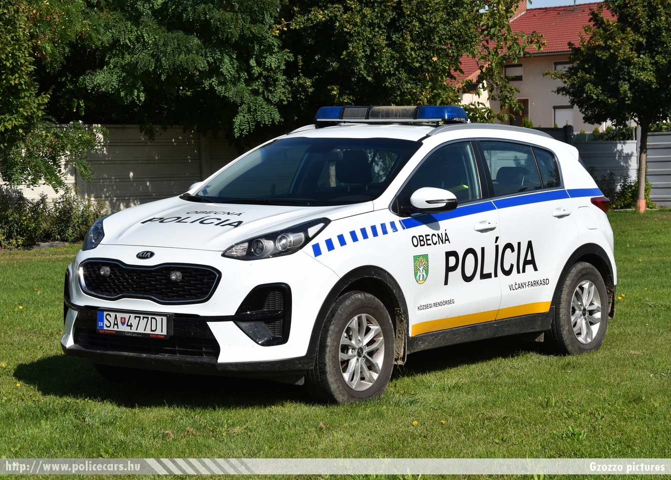 Kia Sportage, Községi Rendõrség Farkasd (Obecna Policia Vlcany), fotó: Gzozzo pictures
Keywords: szlovák Szlovákia rendőr rendőrautó rendőrség police policecar Slovakia slovakian