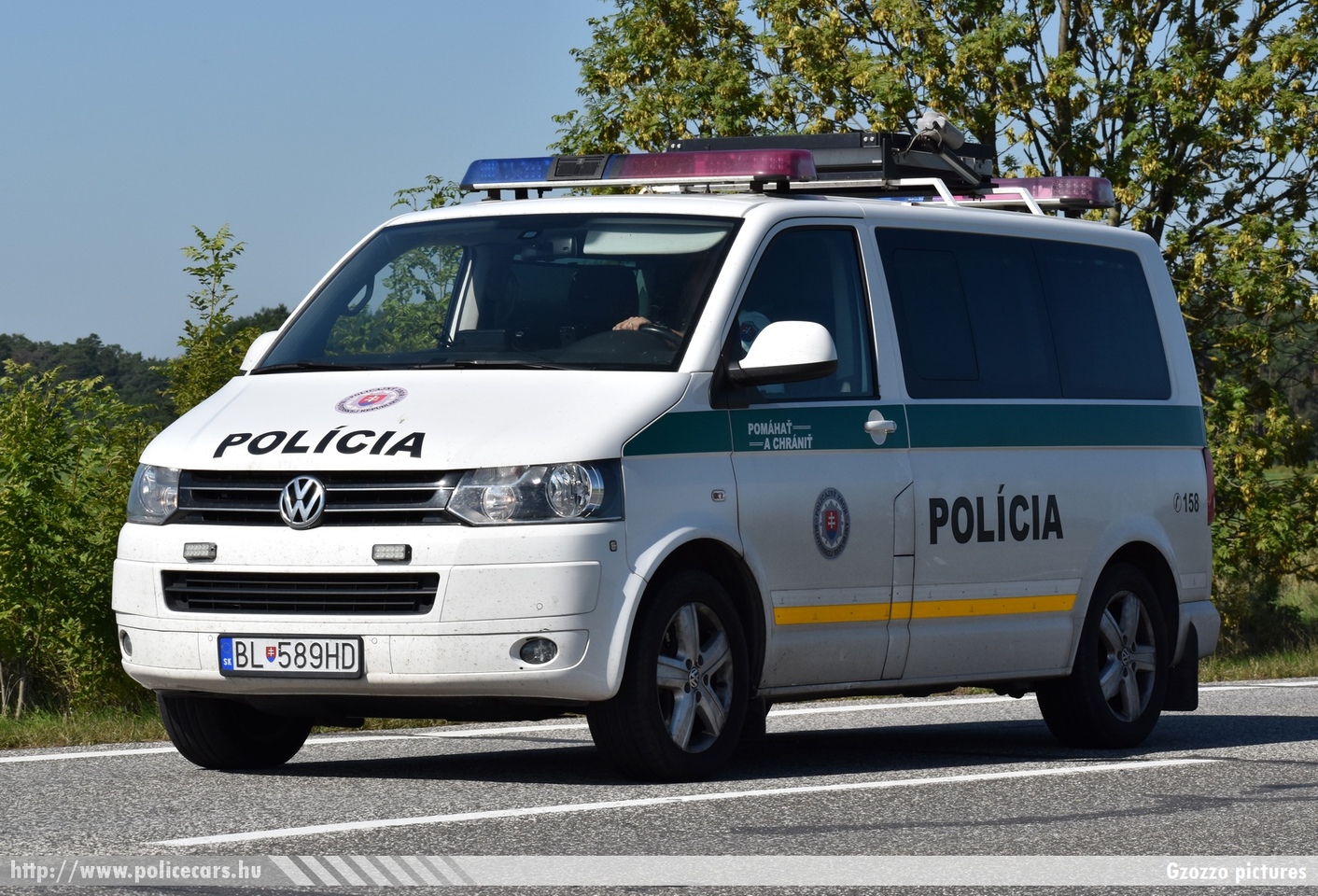 Volkswagen Transporter T5 facelift, fotó: Gzozzo pictures
Keywords: szlovák Szlovákia rendőr rendőrautó rendőrség police policecar Slovakia slovakian