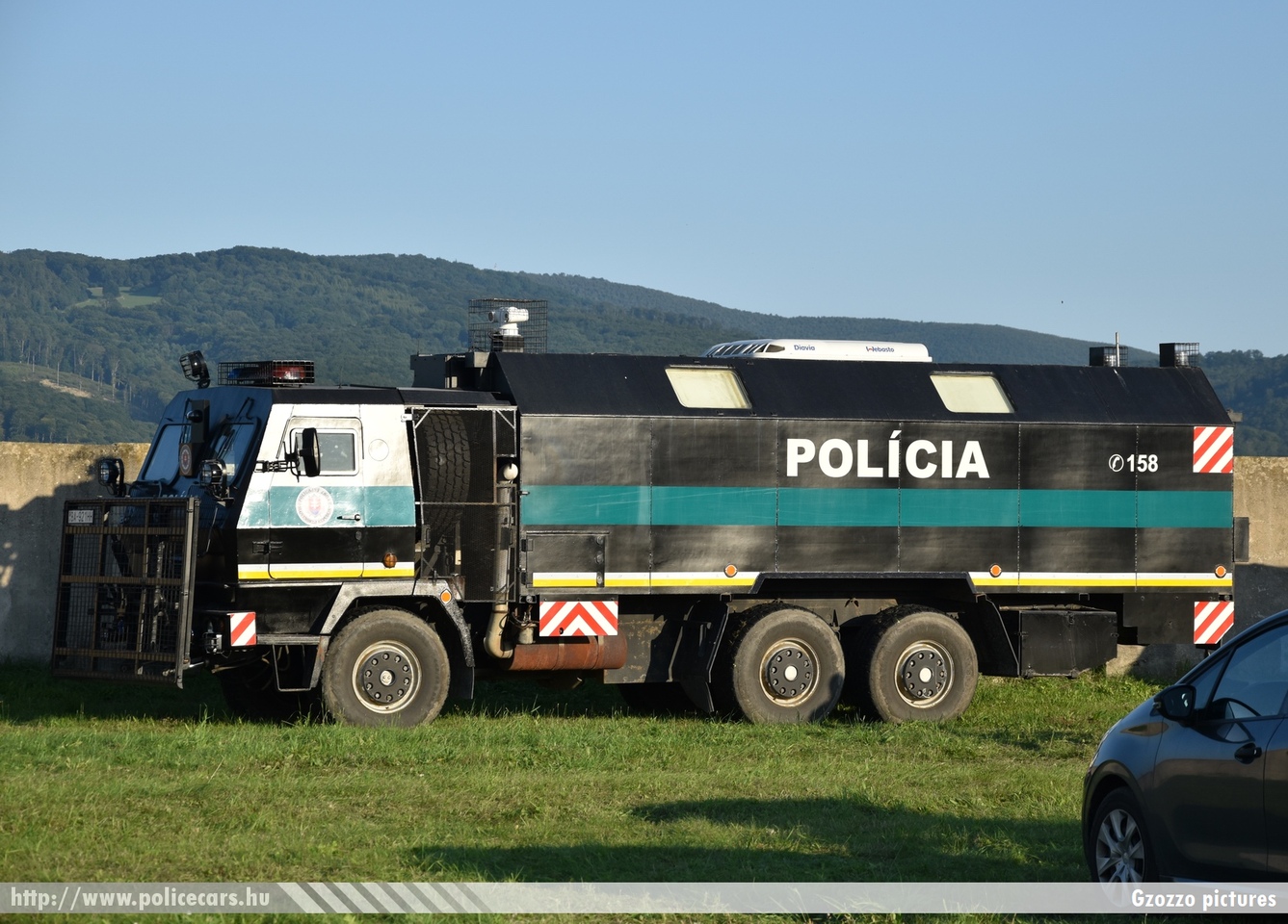 Tatra 815 6x6, fotó: Gzozzo pictures
Keywords: szlovák Szlovákia rendőr rendőrautó rendőrség police policecar Slovakia slovakian