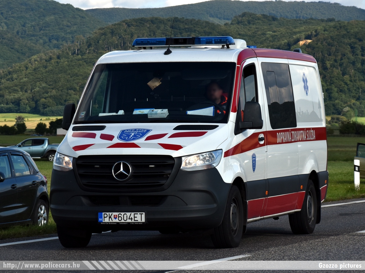 Mercedes Sprinter III, Life Star Emergency, fotó: Gzozzo pictures
Keywords: szlovák Szlovákia mentő mentőautó Slovakia slovakian ambulance