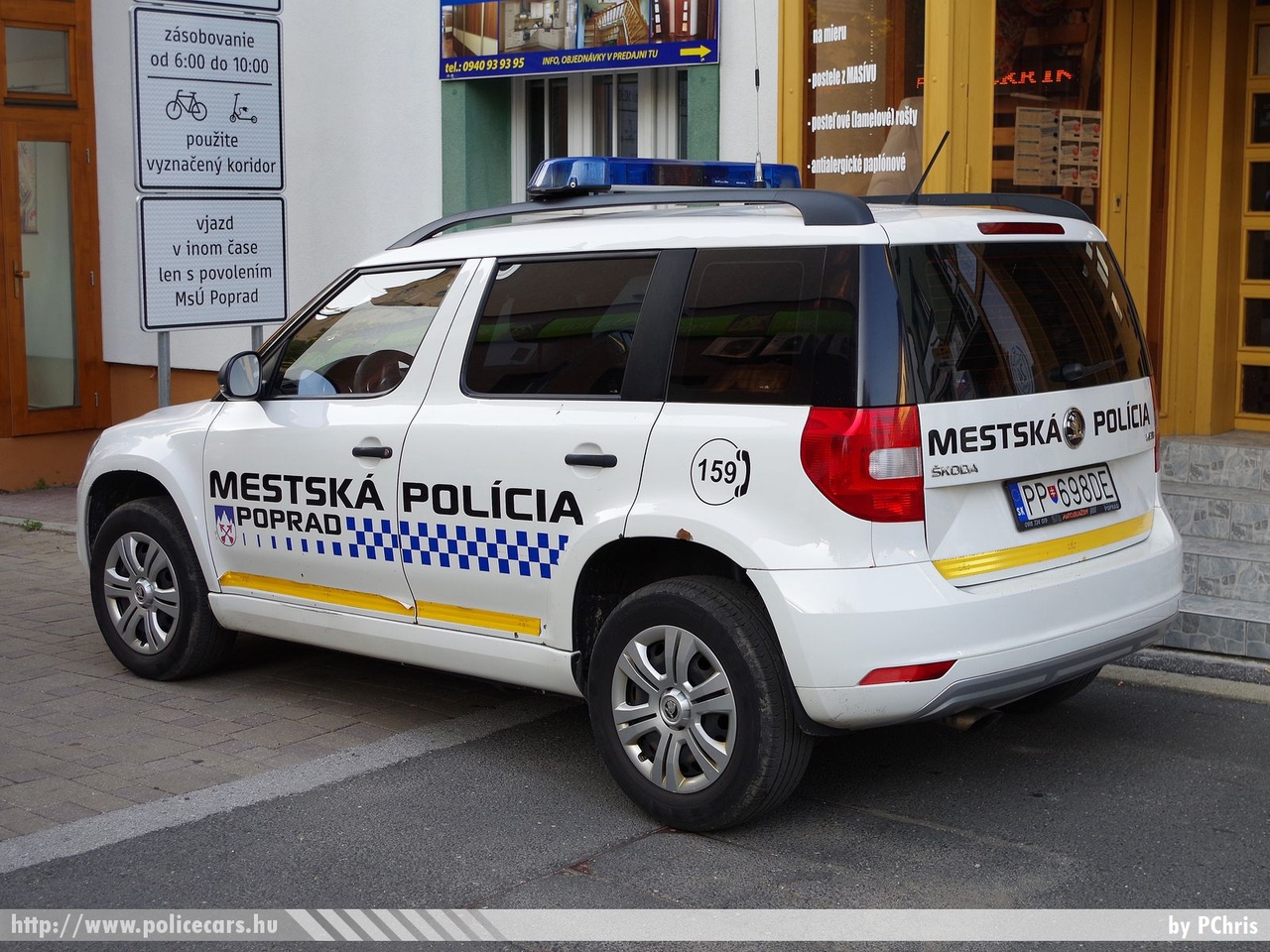 Skoda Yeti, Mestska Policia Poprad, fotó: PChris
Keywords: szlovák Szlovákia rendőr rendőrautó rendőrség police policecar Slovakia slovakian